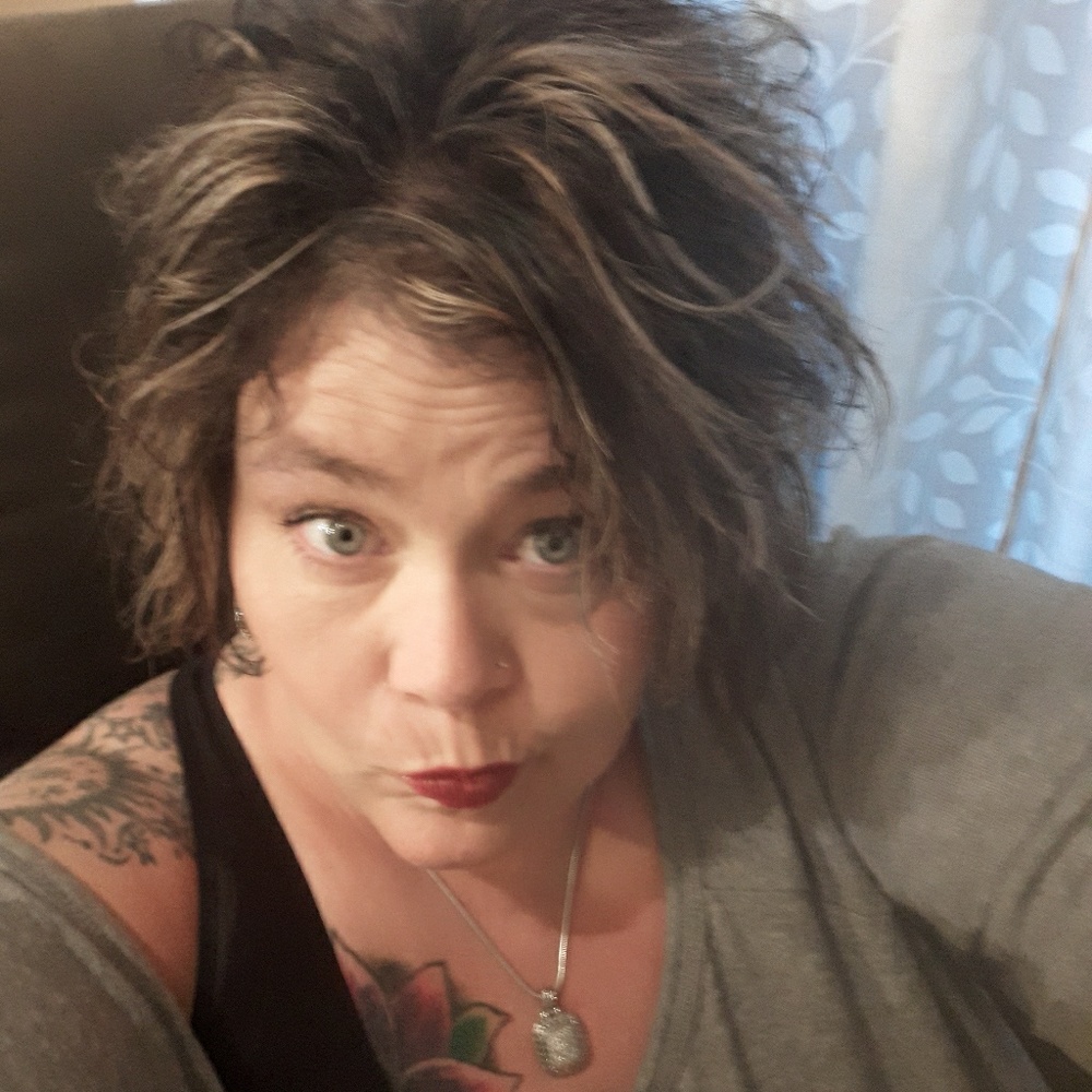 Meet your Posher, Kim